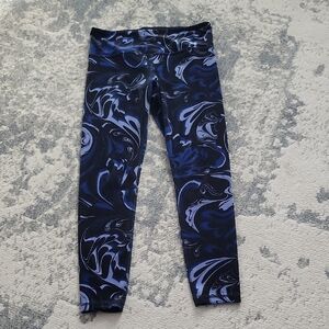 Athleta Elation Velvet Tight Leggings with Dynamic Swirl Pattern